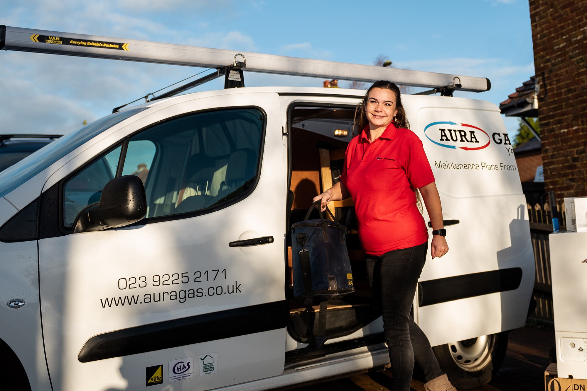 How Can We Attract More Women to the Heating Industry? 